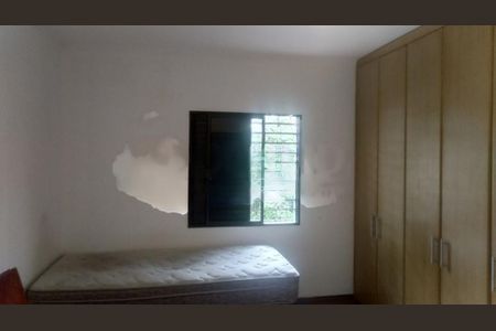Casa à venda com 3 quartos, 160m² em Jardim Ernestina, São Paulo