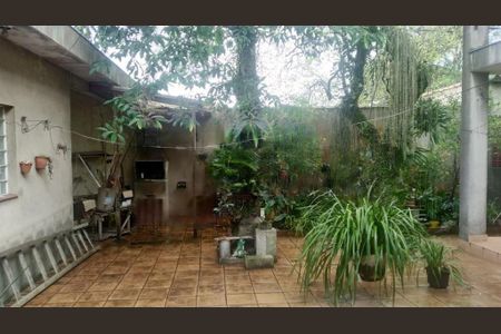 Casa à venda com 160m², 3 quartos e 4 vagas
