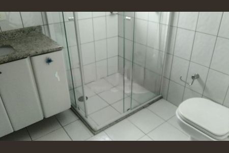 Casa à venda com 160m², 3 quartos e 4 vagas