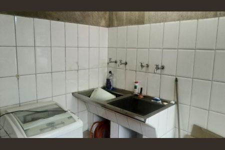 Casa à venda com 160m², 3 quartos e 4 vagas