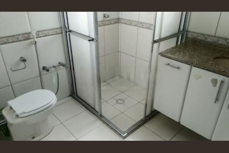 Casa à venda com 160m², 3 quartos e 4 vagas