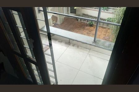 Casa à venda com 160m², 3 quartos e 4 vagas