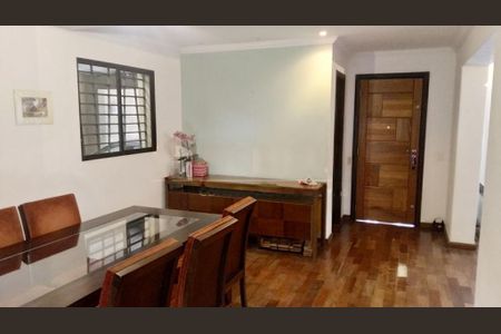 Casa à venda com 3 quartos, 160m² em Jardim Ernestina, São Paulo