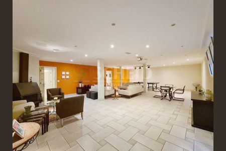 Casa à venda com 4 quartos, 861m² em Jardim dos Estados, São Paulo