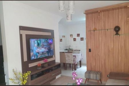 Casa à venda com 68m², 2 quartos e 2 vagas