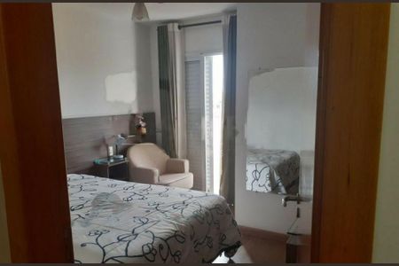 Casa à venda com 68m², 2 quartos e 2 vagas