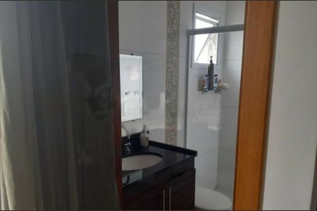 Casa à venda com 68m², 2 quartos e 2 vagas