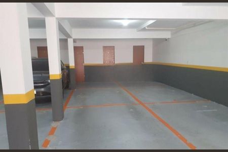 Casa à venda com 68m², 2 quartos e 2 vagas