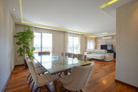 Apartamento à venda com 155m², 3 quartos e 3 vagas