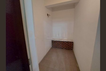 Casa à venda com 4 quartos, 600m² em Jardim Everest, São Paulo