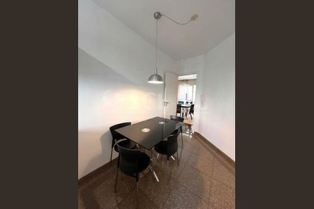 Apartamento à venda com 4 quartos, 258m² em Vila Suzana, São Paulo