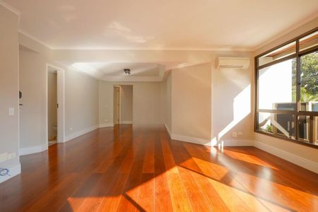 Apartamento à venda com 128m², 3 quartos e 2 vagas