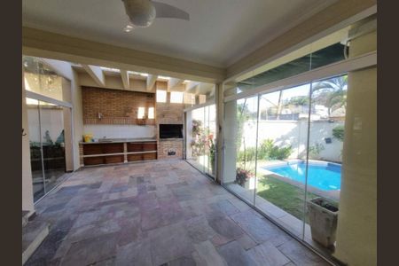 Casa à venda com 446m², 4 quartos e 4 vagas