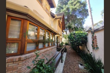 Casa à venda com 446m², 4 quartos e 4 vagas