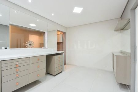 Casa à venda com 3 quartos, 150m² em Mirandópolis, São Paulo