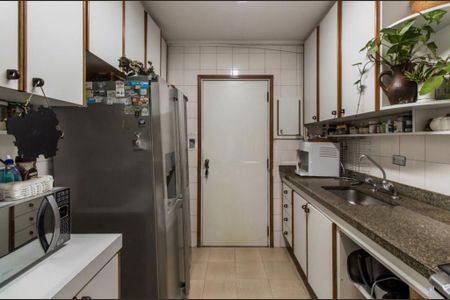 Apartamento à venda com 105m², 3 quartos e 1 vaga