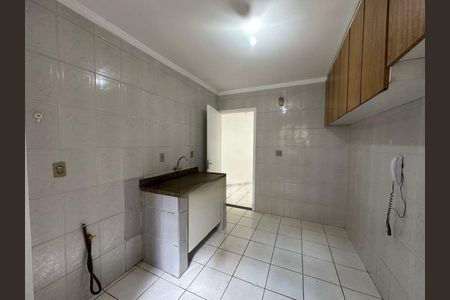 Apartamento à venda com 77m², 3 quartos e sem vaga