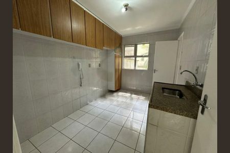 Apartamento à venda com 77m², 3 quartos e sem vaga