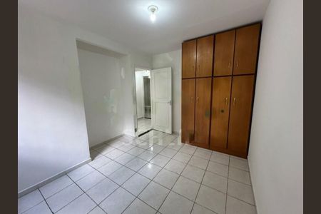 Apartamento à venda com 77m², 3 quartos e sem vaga