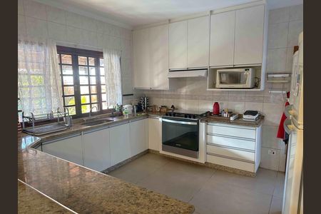 Casa de condomínio à venda com 290m², 3 quartos e 2 vagas Casa de condomínio à venda com 290m², 3 quartos e 2 vagasCozinha