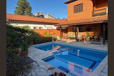 Casa de condomínio à venda com 290m², 3 quartos e 2 vagasPiscina