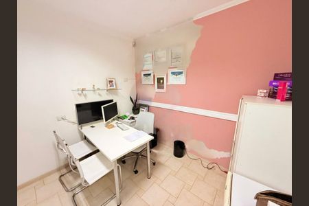 Casa à venda com 3 quartos, 150m² em Vila Arriete, São Paulo