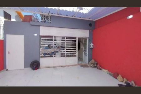 Casa à venda com 108m², 3 quartos e 2 vagas