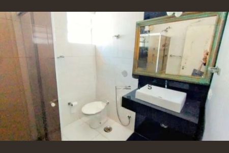 Casa à venda com 3 quartos, 108m² em Vila Marari, São Paulo