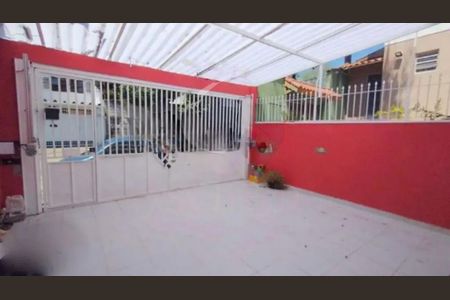 Casa à venda com 108m², 3 quartos e 2 vagas