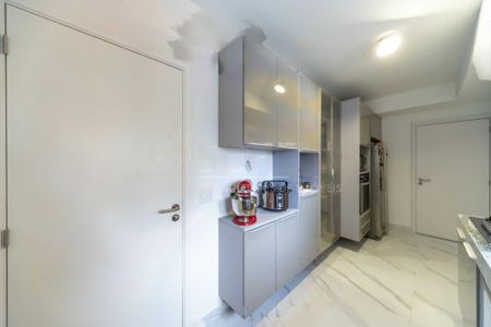Apartamento à venda com 3 quartos, 121m² em Vila Sofia, São Paulo