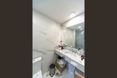 Apartamento à venda com 3 quartos, 121m² em Vila Sofia, São Paulo