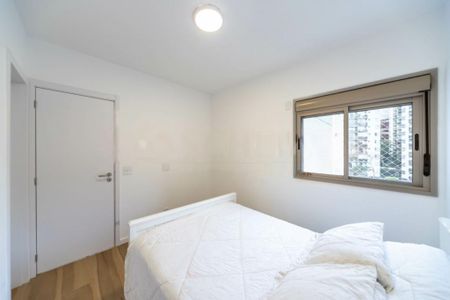 Apartamento à venda com 3 quartos, 121m² em Vila Sofia, São Paulo