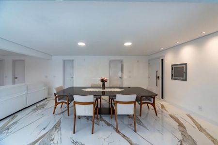 Apartamento à venda com 121m², 3 quartos e 2 vagas