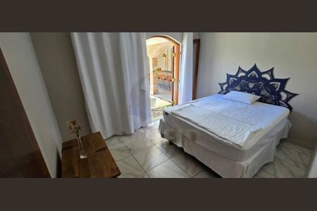 Casa à venda com 3 quartos, 252m² em Jardim Prudência, São Paulo