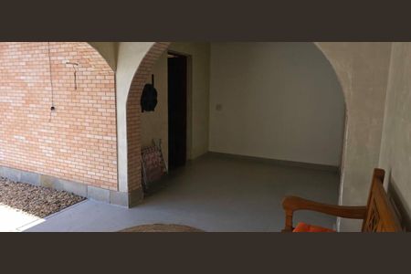 Casa à venda com 3 quartos, 252m² em Jardim Prudência, São Paulo