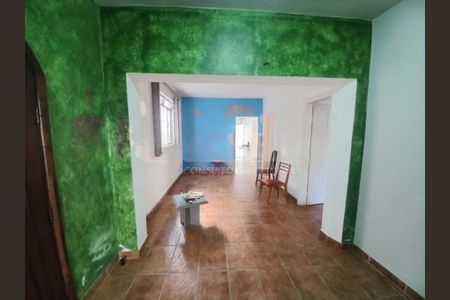 Casa à venda com 3 quartos, 300m² em Vila Alexandria, São Paulo