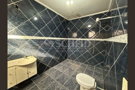 Casa à venda com 180m², 3 quartos e 8 vagas