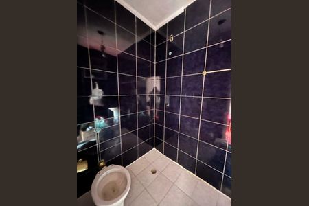 Casa à venda com 180m², 3 quartos e 8 vagas