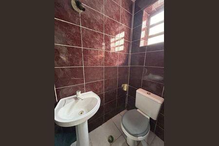 Casa à venda com 180m², 3 quartos e 8 vagas