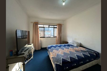 Casa à venda com 180m², 3 quartos e 8 vagas