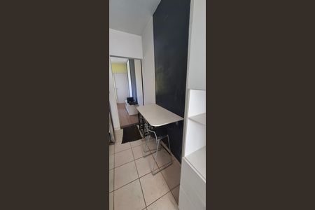 Apartamento para alugar com 50m², 2 quartos e 1 vaga Apartamento para alugar com 50m², 2 quartos e 1 vagaCozinha e Área de Serviço