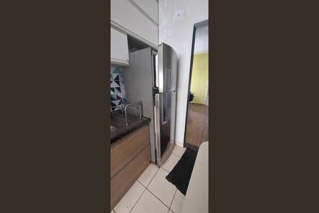 Apartamento para alugar com 50m², 2 quartos e 1 vaga Apartamento para alugar com 50m², 2 quartos e 1 vagaCozinha e Área de Serviço