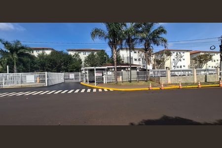 Apartamento para alugar com 50m², 2 quartos e 1 vaga Apartamento para alugar com 50m², 2 quartos e 1 vagaFachada e portaria