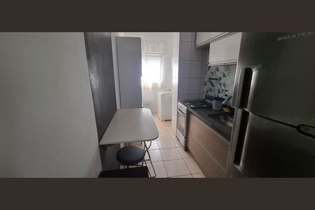 Apartamento para alugar com 50m², 2 quartos e 1 vaga Apartamento para alugar com 50m², 2 quartos e 1 vagaCozinha e Área de Serviço