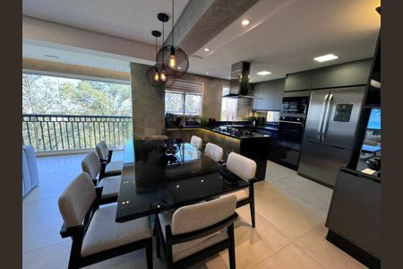 Apartamento à venda com 3 quartos, 200m² em Vila Castelo, São Paulo