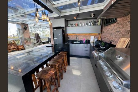 Apartamento à venda com 200m², 3 quartos e 2 vagas