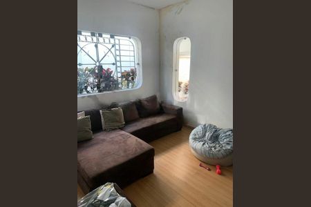 Casa à venda com 4 quartos, 380m² em Jardim Santa Helena, São Paulo