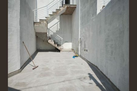 Casa à venda com 2 quartos, 62m² em Vila Paulista, São Paulo