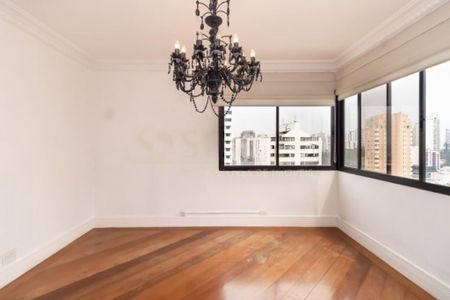 Apartamento à venda com 157m², 3 quartos e 3 vagas