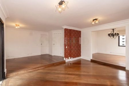 Apartamento à venda com 157m², 3 quartos e 3 vagas